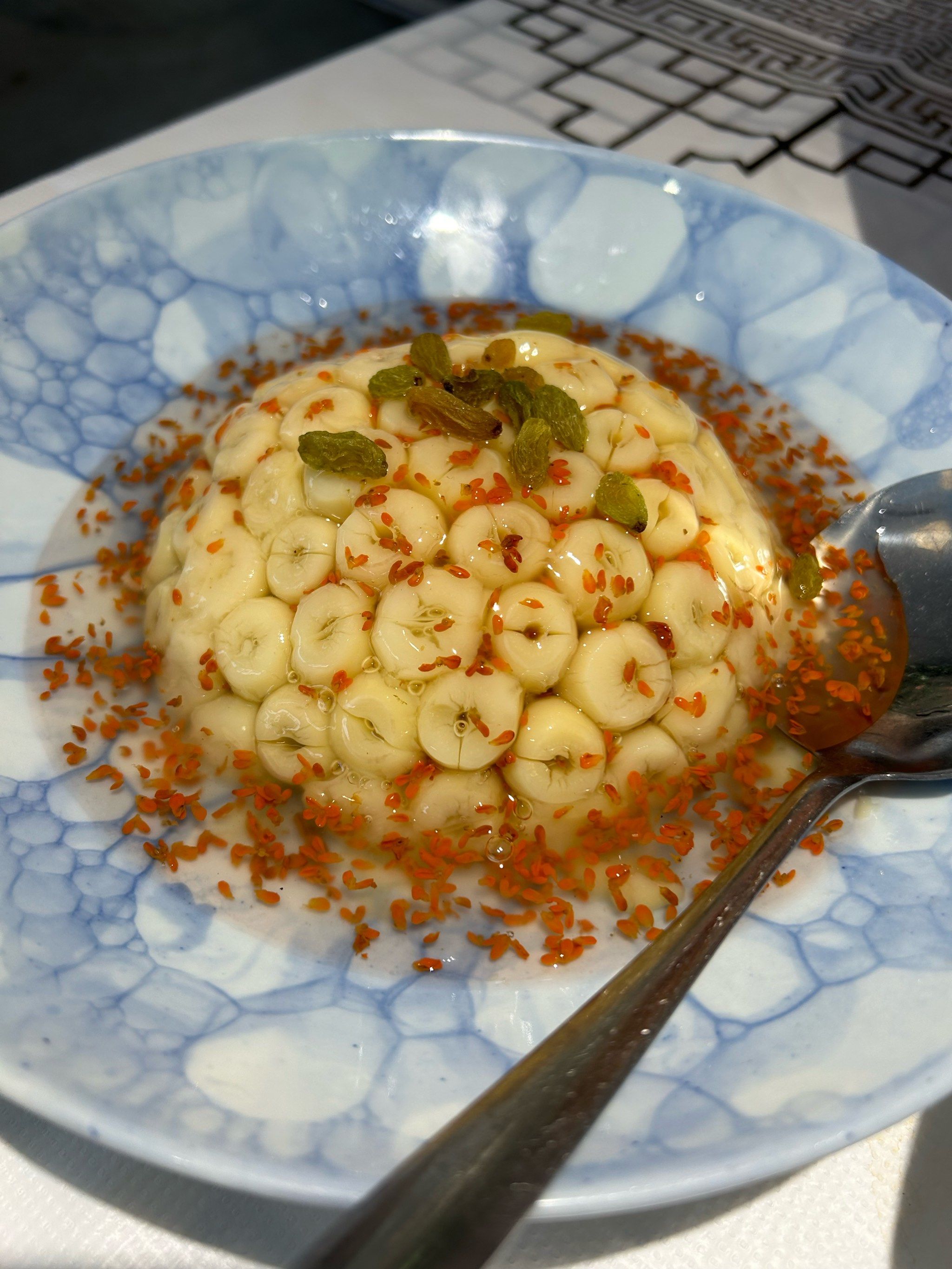 菜品很满意,莲子不甜口感很绵密,特别喜欢