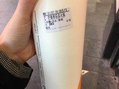 -CoCo都可(湖滨银泰店B区店)