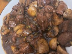 麦仁鲜蘑爆牛肉粒-青菁酒家·象山海鲜(胜利河美食街店)