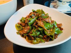 湖南小炒肉-凤凰湘语·海派湘菜(浦东旗舰店)