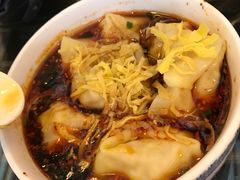 -笑来喜馄饨小笼工坊店(湖滨街店)