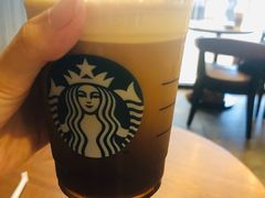 -星巴克臻选(青岛麦凯乐分店)