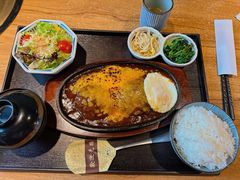 -炼火烤肉店