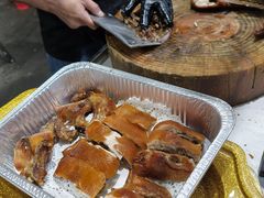 -大石鼓山庄·珠海第一烧猪