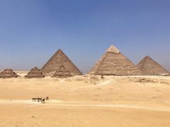 -吉萨金字塔群