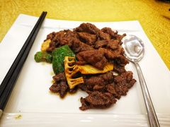 -梅龙镇酒家(南京西路总店)