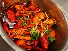 麻辣小龙虾-腾格勒烤羊腿
