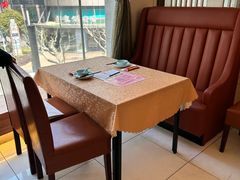 -新镇江酒家(南京西路店)