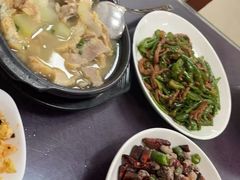 -三江砂锅(玉带小区店)