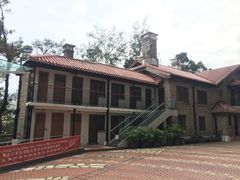-香港大学