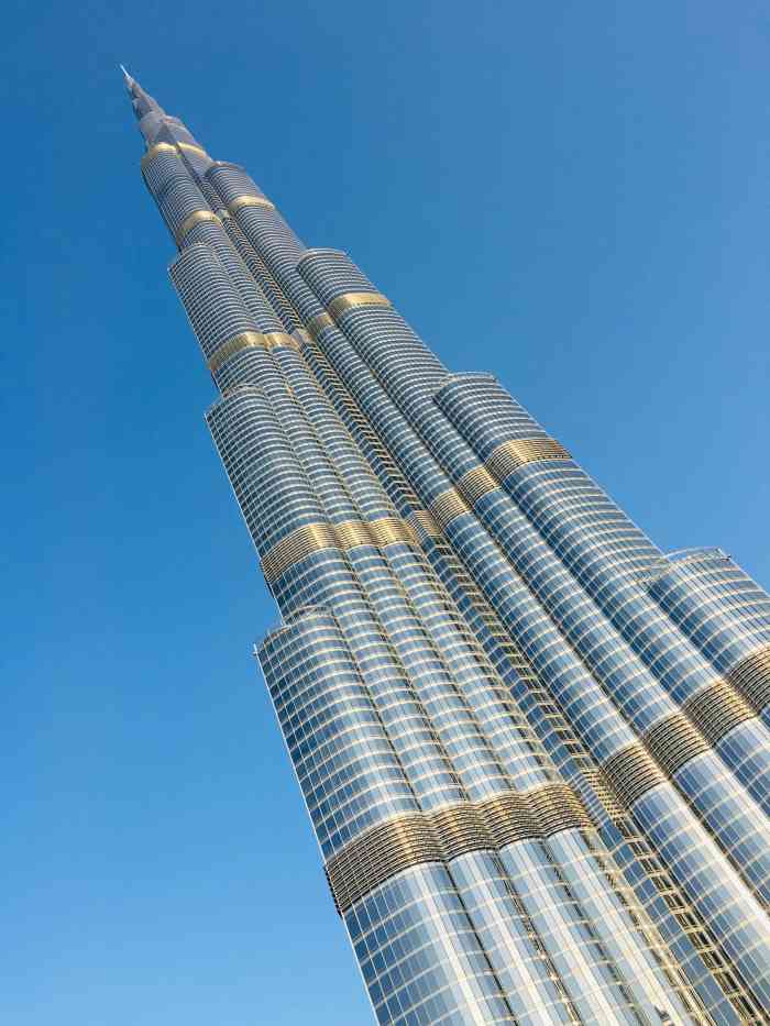 burj khalifa/ dubai mall metro station-"几年前来到迪拜开会,不得