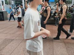 -观音桥步行街