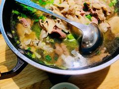 -全牛匠·乐山跷脚牛肉(新中关店)