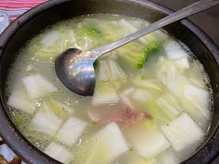 -香巴拉云南餐厅(华莱坞店)