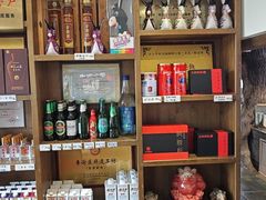 -乔家小院•非遗驴肉•本地小海鲜(滨河路店)
