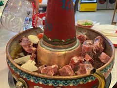 -毛辣果·贵州红酸汤牛肉火锅(西单店)
