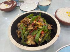 -大鸭梨烤鸭店(金顶街店)