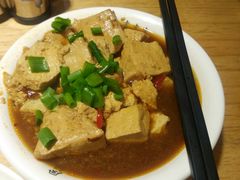 小葱卤豆腐-凤起龙游老面包子(凯德晶品店)