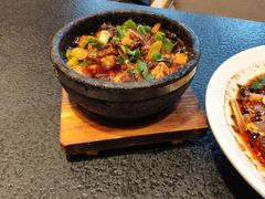 -万重锦·人文川菜馆(骡马市店)