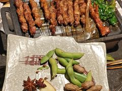 -鸿宇海鲜烧烤(红海新区店)