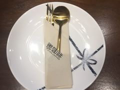 -ZING COFFEE 镜咖啡