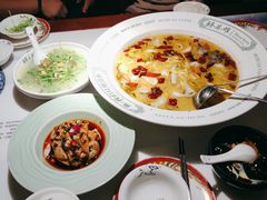 酸菜鲈鱼-醉英雄四川料理(新塘万达广场店)