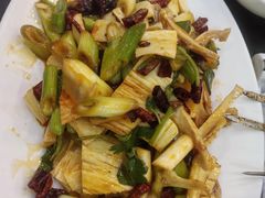 -瑞杰烧烤店·24小时营业(山东路店)