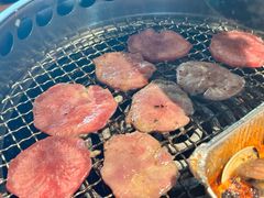 -拾勝牛·江景安格斯烧肉放题(江湾阳光天地店)