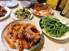 -三亚火车头万人海鲜广场