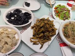 -添福来墨鱼饺子 · 海鲜东北菜(泡崖店)