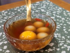 豪华桂花糖醪糟热汤圆-流浪地图剁椒卤汁拌饭(未来城购物广场店)