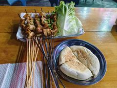 -小竹签烤肉纸包鱼小龙虾(唐韵路店)