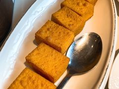 自磨泉水豆腐-菌自由丨野生菌火锅特色庭院餐厅(丽江古城店)