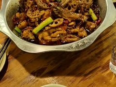 干锅鸡爪中-重庆金爪爪特色干锅(大竹林直营店)