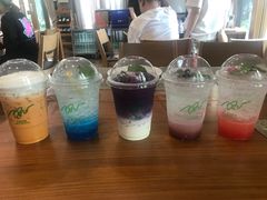 -Chom Cafe and Restaurant