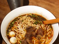 -麻婆婆白家肥肠粉(海岸城店)
