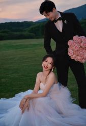 -雪中彩影婚纱摄影·微光艺术中心