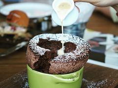 -ROAST coffee & eatery