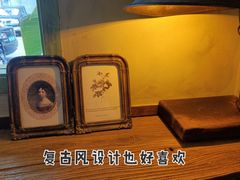 -六区宿舍咖啡店