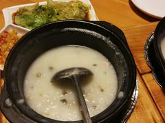 -黄金粥港式·早晚茶(海阳路店)