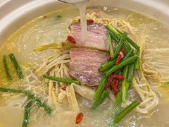 -百姓食府(秦虹路店)
