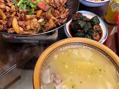-富正毅三下锅·湘西韵味(天门山索道店)