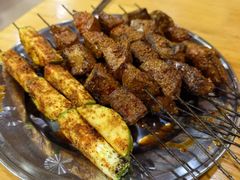-张四烤羊肉(西藏自治区拉萨市丹杰林巷店)