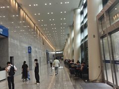 -上海跨国采购会展中心