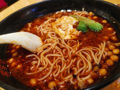 重庆小面-蓉李记成都名小吃(武汉菱角湖万达店)