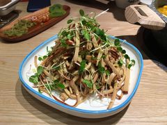 香椿拌豆干-山城外·非遗酸菜鱼(蜀都万达店)