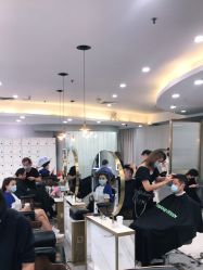 -八佰伴8008星级形象店