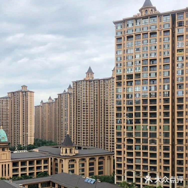 大平层无主灯设计