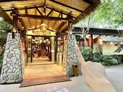 -大树头·森林餐厅(石碁店)