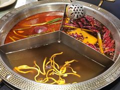 -廖掌柜·重庆鲜货火锅(上海首店)